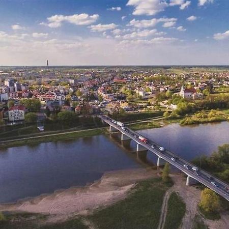 Luksusowy Loft, Z Bezplatnym Parkingiem W Centrum. Wyszków Esterno foto