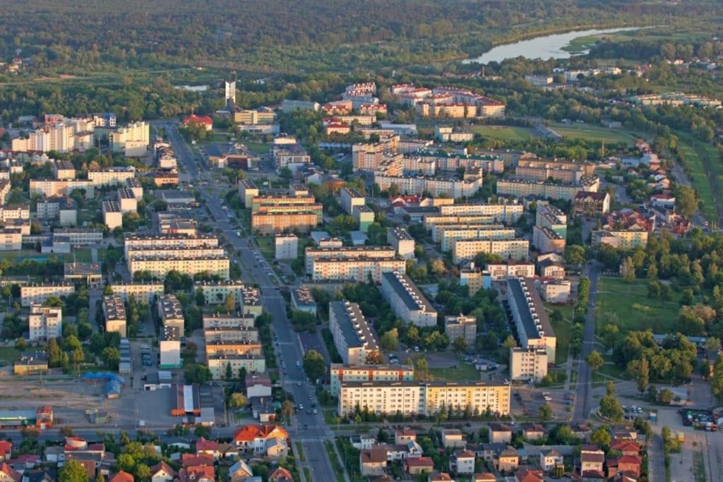 Luksusowy Loft, Z Bezplatnym Parkingiem W Centrum. Wyszków Esterno foto